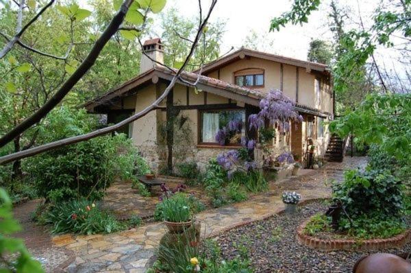 Casa Rural La Casa Del Bosque Navaconcejo Esterno foto